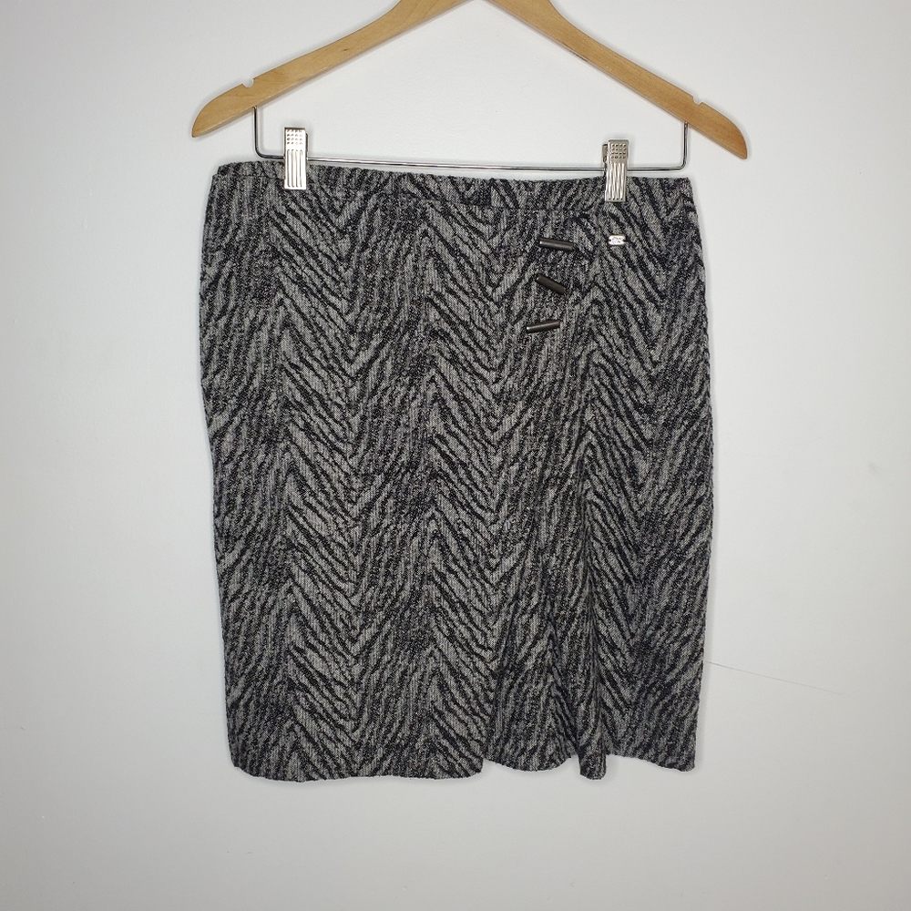 POINT ZERO wool blend tiger print mini skirt